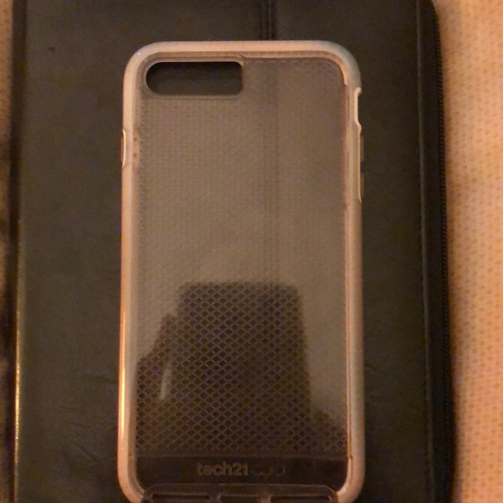 Tech 21 evo check in the color pink